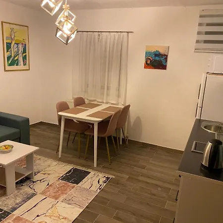 Guest house Nana 3*