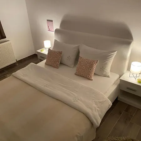 Nana Gostinjska kuća