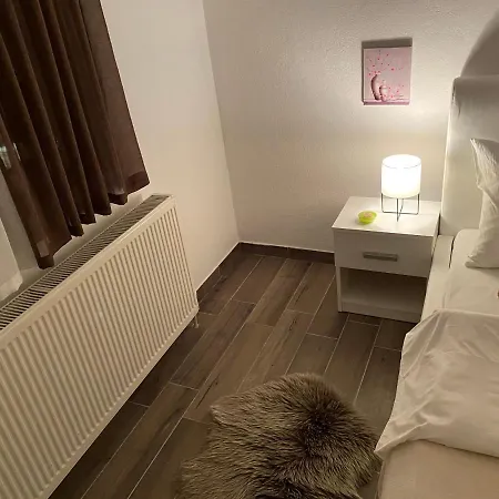 Nana Gostinjska kuća 3*