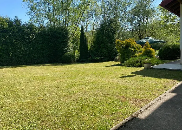 娜娜别墅 3* 库伦瓦库夫