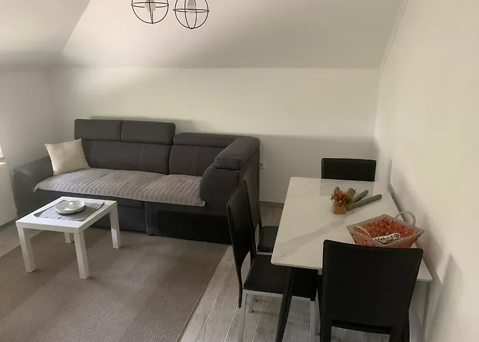 娜娜别墅 库伦瓦库夫